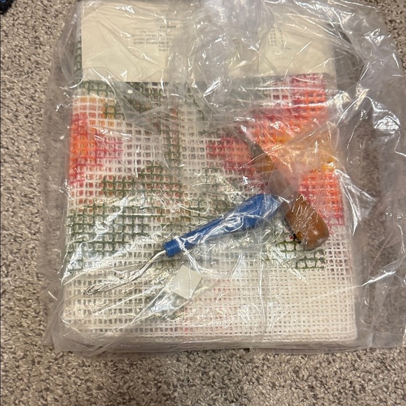 Floral Wall Hanging Kit - Multicolor - Picture 2 of 2